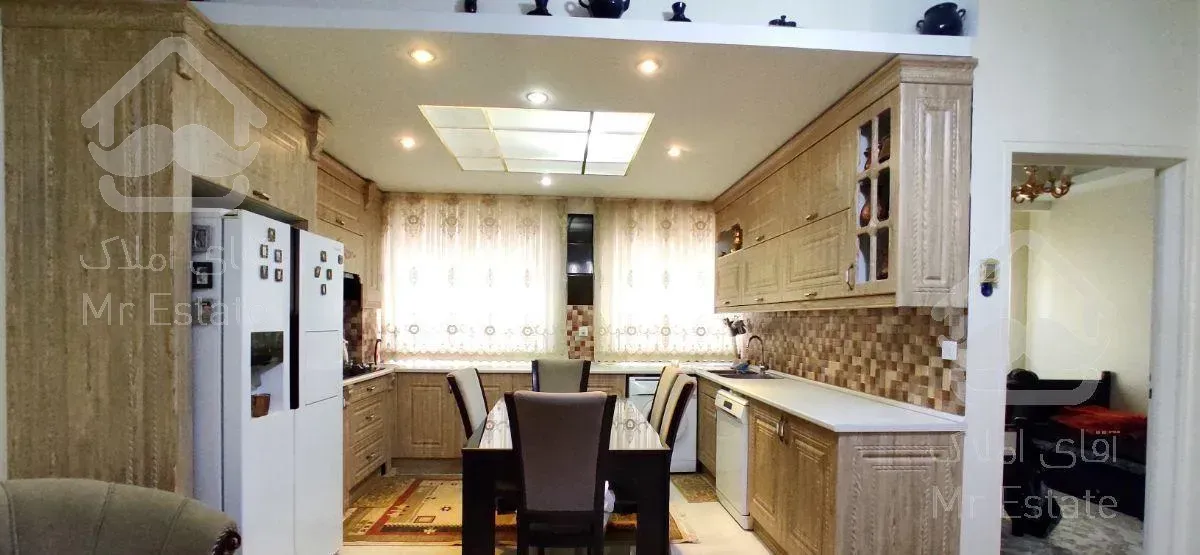 97متر  در منطقه 10