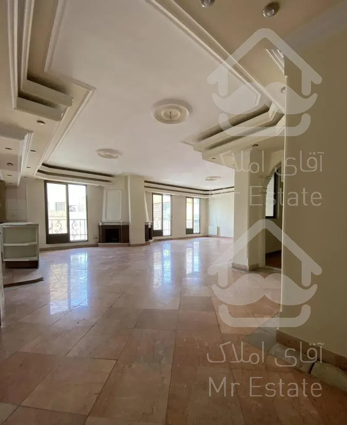 ۱۵۰متر،دوخواب/تاپ لوکیشن صادقیه«ارمکان»