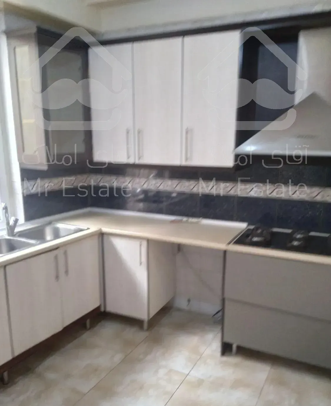 آپارتمان ۱۴۵ متر ۳ خوابه دروس محسنیان