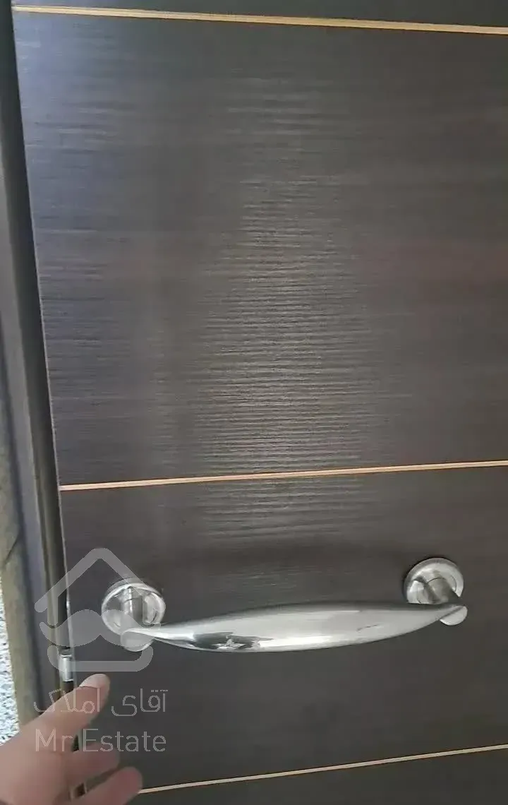 جردن بالای اسفندیار 120متر نوساز // 2 پارکینگ سندی