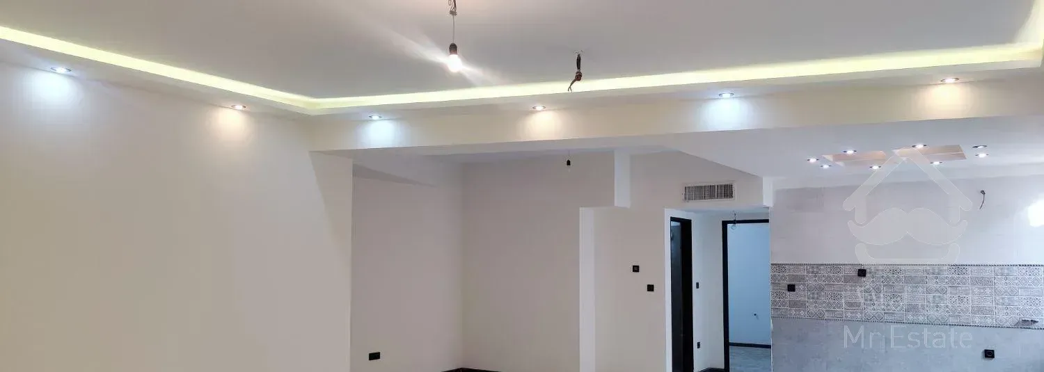 فروش آپارتمان ۹۵ متری ۲ خوابه در اتابک/ هاشم‌آباد