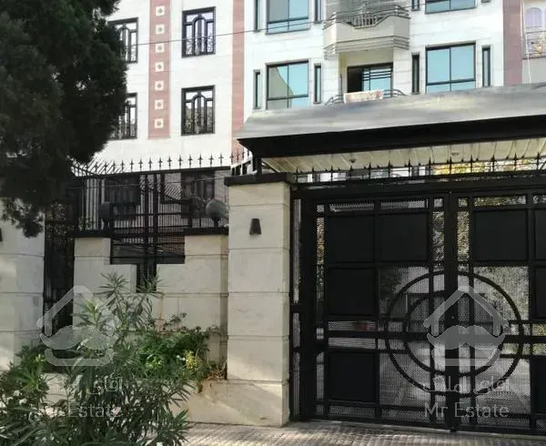 ١١٧ متر دو خوابه تمیز