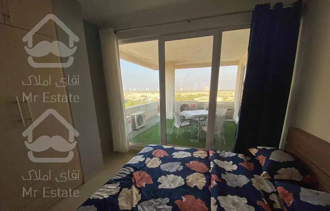 ویلا 2 خواب    ویو   دریا     بیلیارد دار  فول