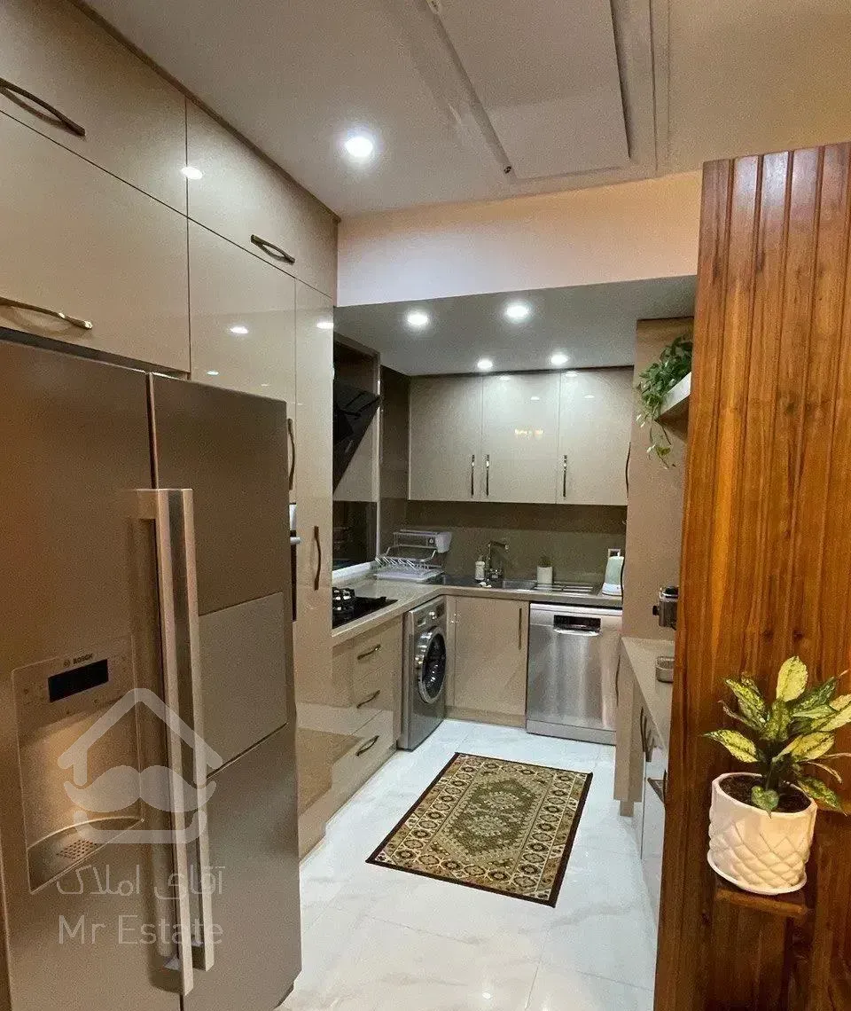 آپارتمان پاسداران هروی شیان