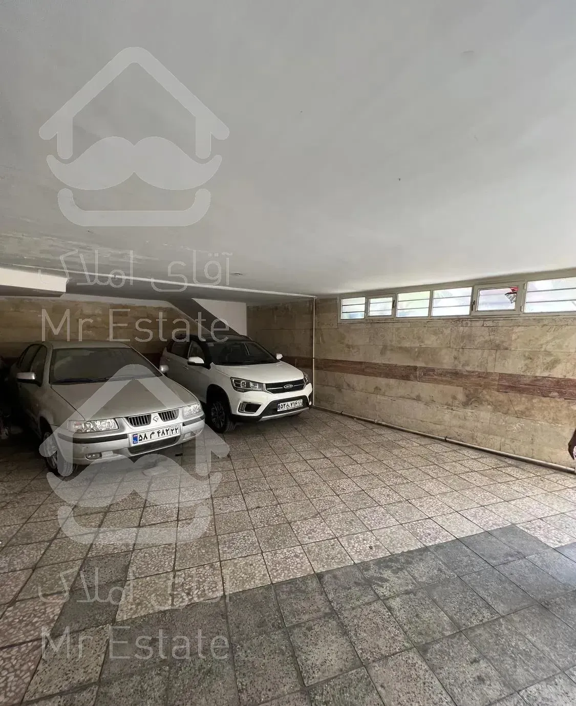 آپارتمان ۱۱۰ متری دو نبش فلکه اول تهران پارس