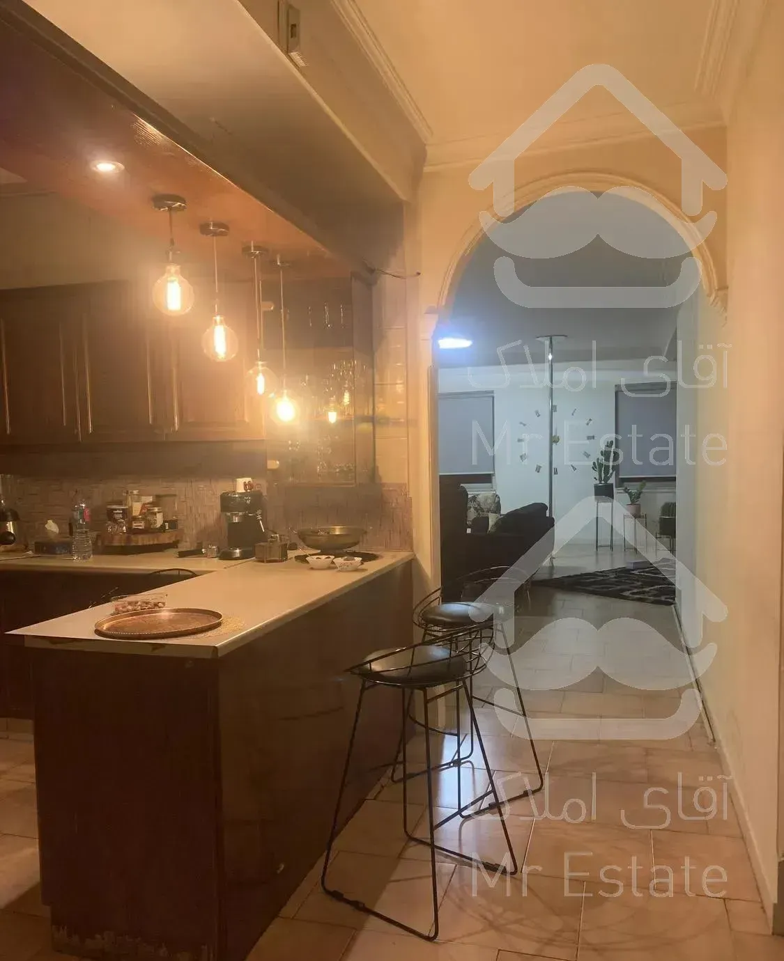 150 متر / شمال جردن / نورگیر