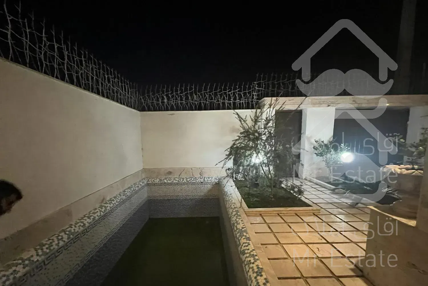 ویلا نوساز استخر نما سنگی سند شش دانگ ۱۸۰ متری