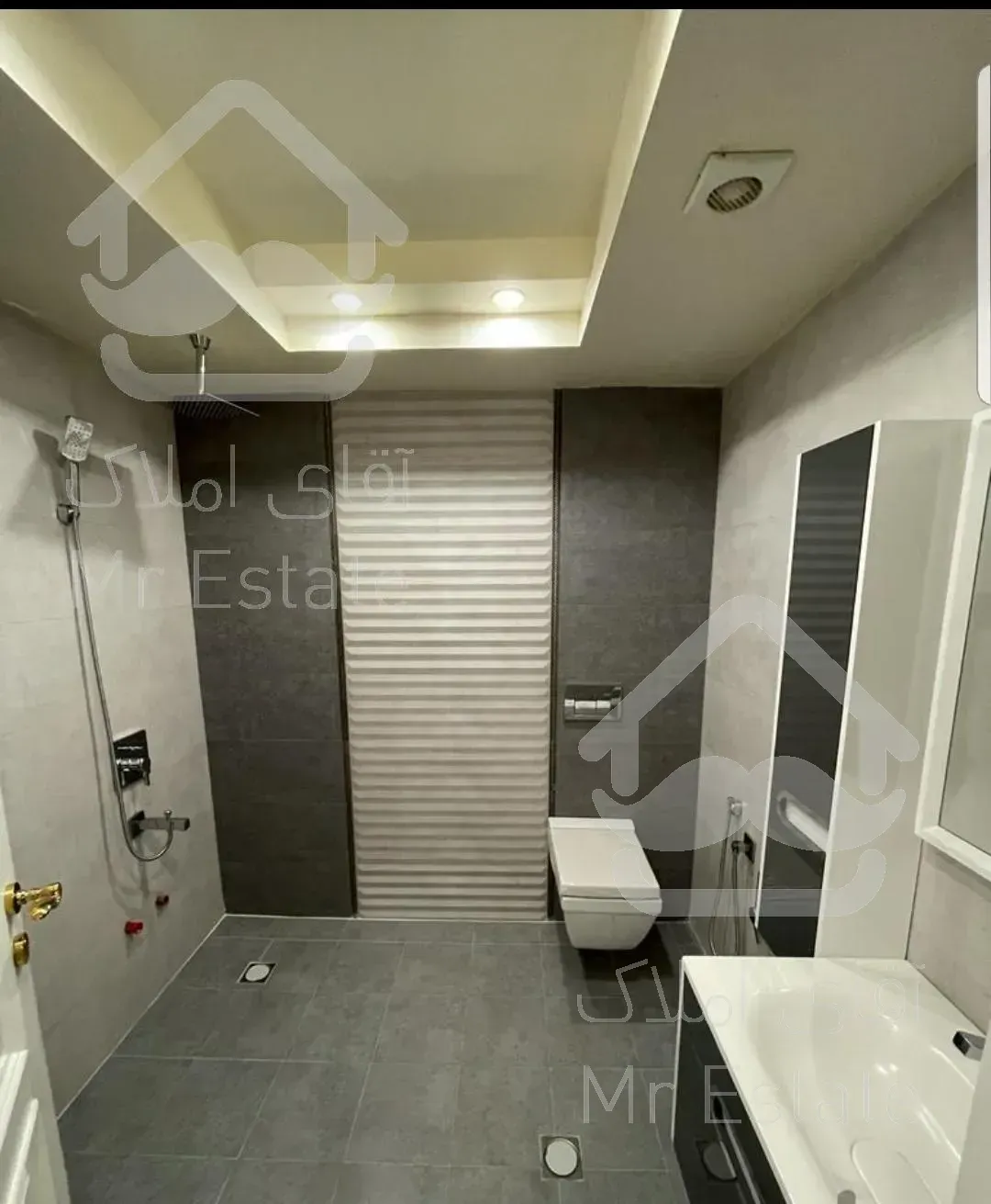 فروش ملک مستغلاتی نوساز بصورت یکجا در زیبادشت دهکده المپیک