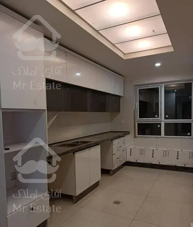 مروارید شهر ۱۶۰ متر ۳ خواب