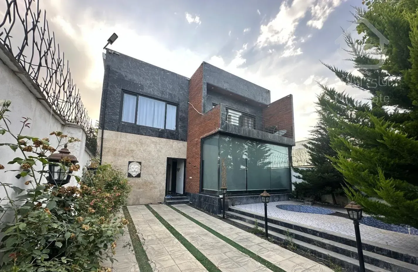 فروش ویلا مدرن در اجاکسر / چند قدمی جاده دریاکنار