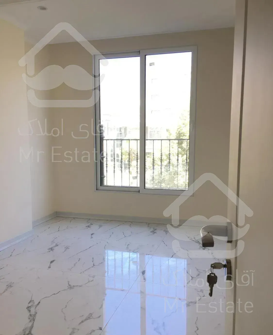 110متر/غرق نور/کلید نخورده