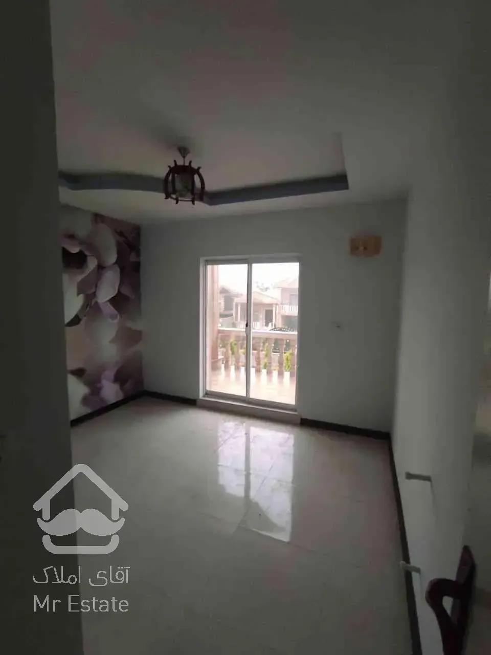 فروش ویلا ۲۹۰ متری