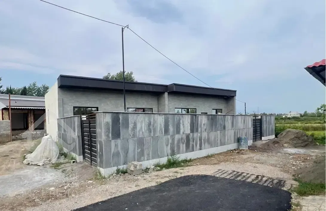 ویلا ۲۰۰ متری نوساز سنددار