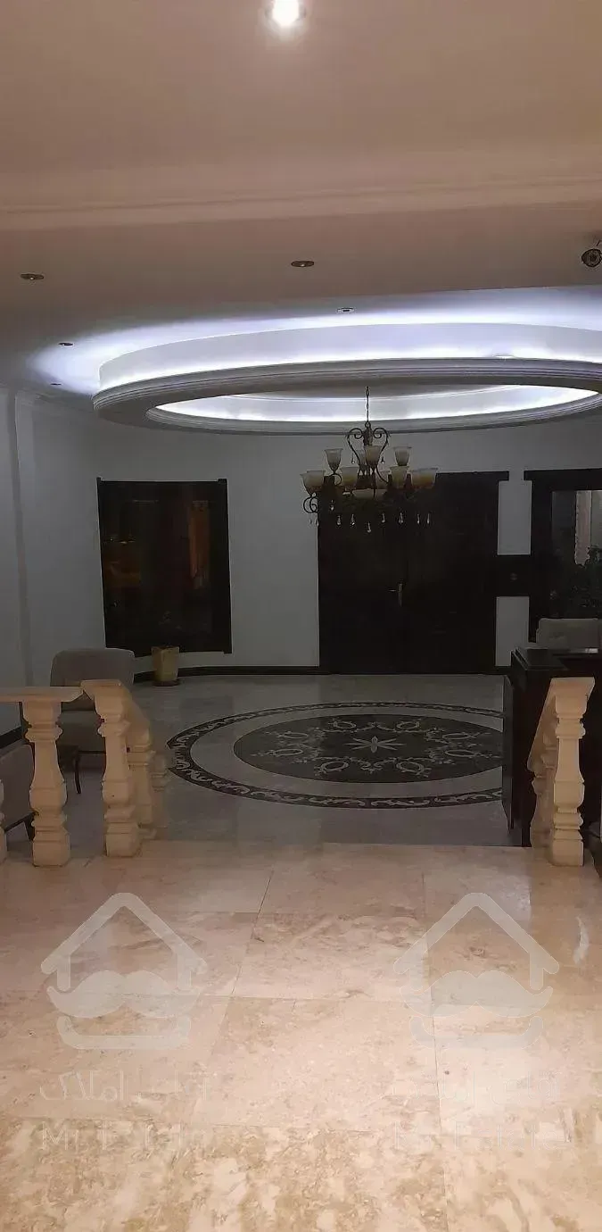 دربند اسداللهی ۱۴۰متر ۳خ فول امکانات