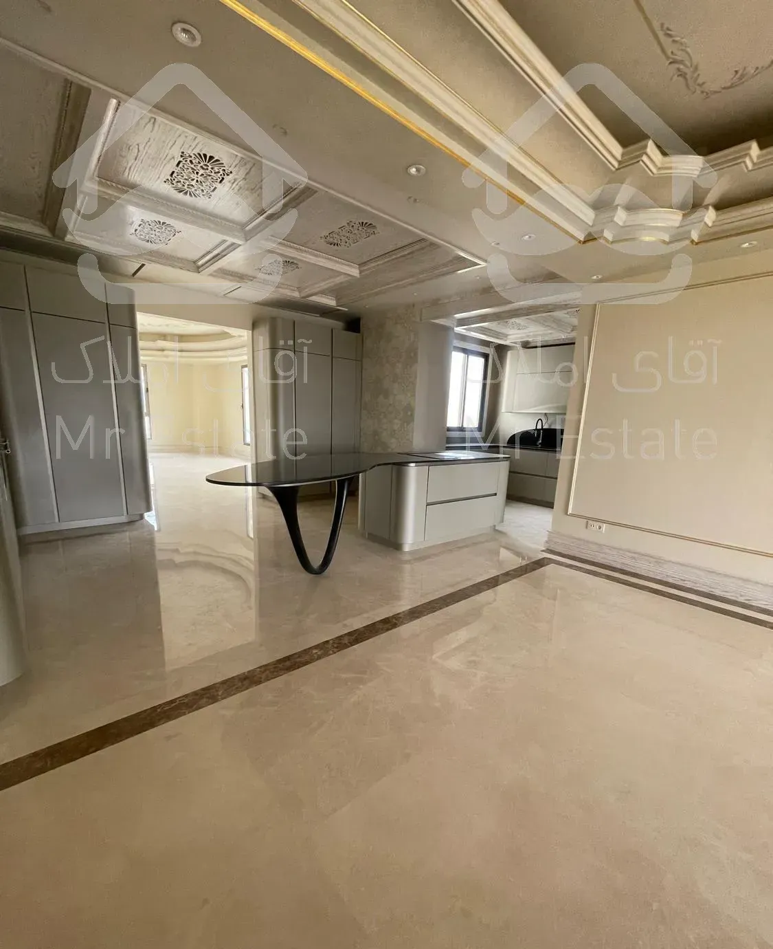 ۳۲۰ متر ( نوساز )