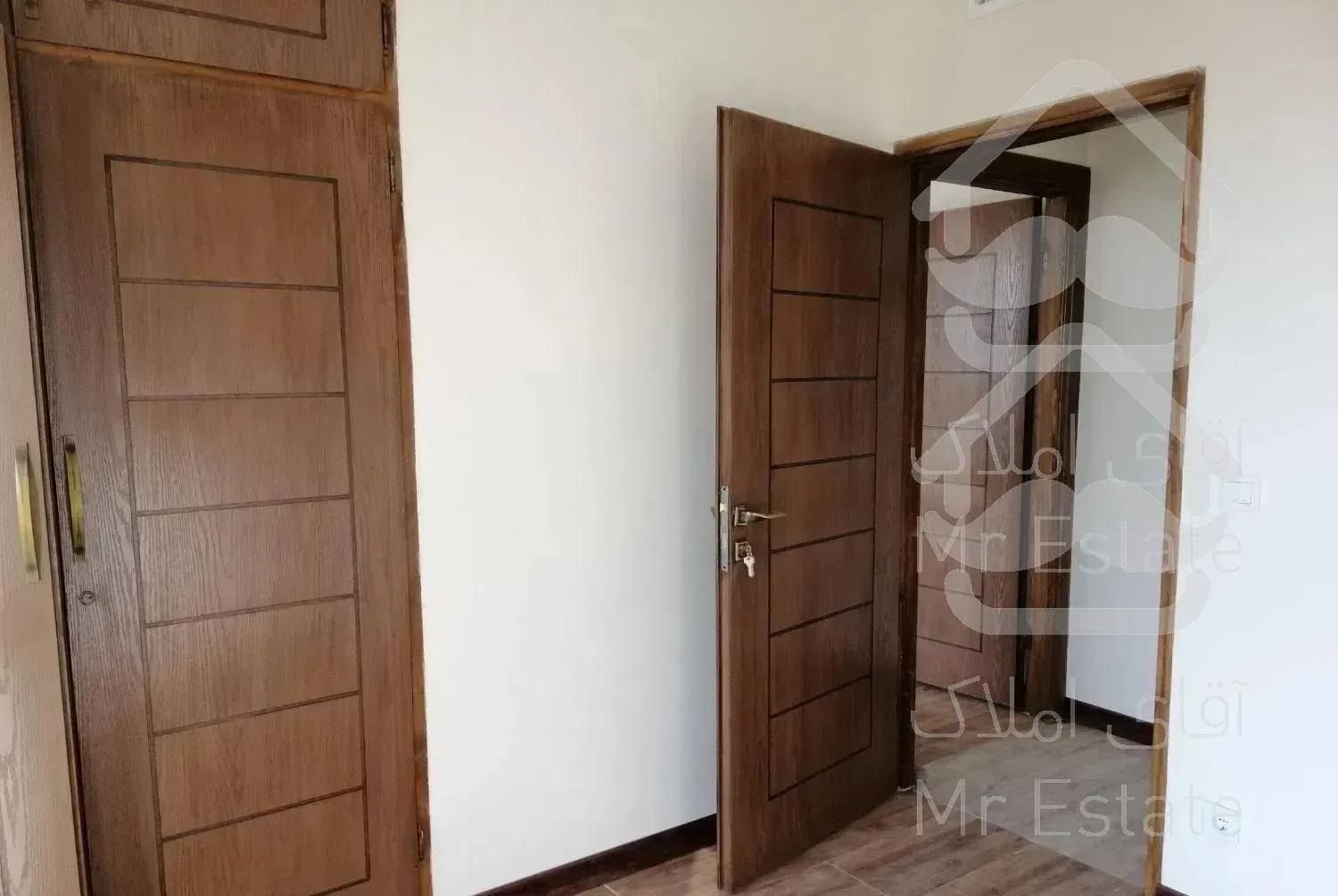 ده ونک 112 متر تک واحدی با چشم انداز ابدی