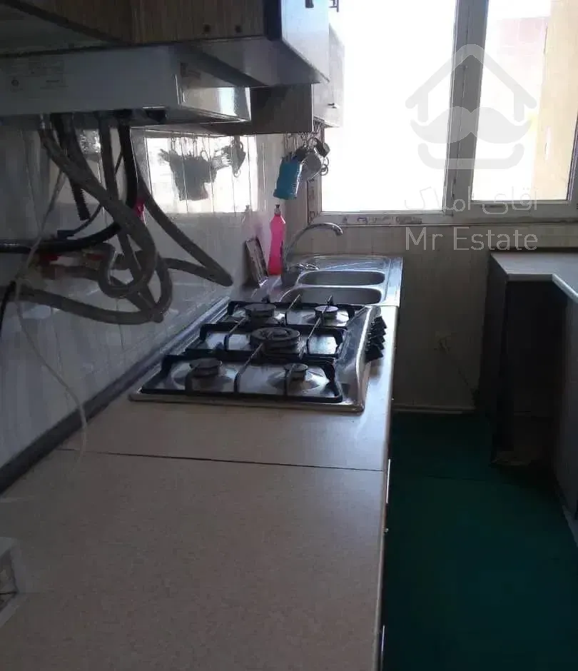 فاز 6 کوه نور /  90 متری / 2 خواب / فول