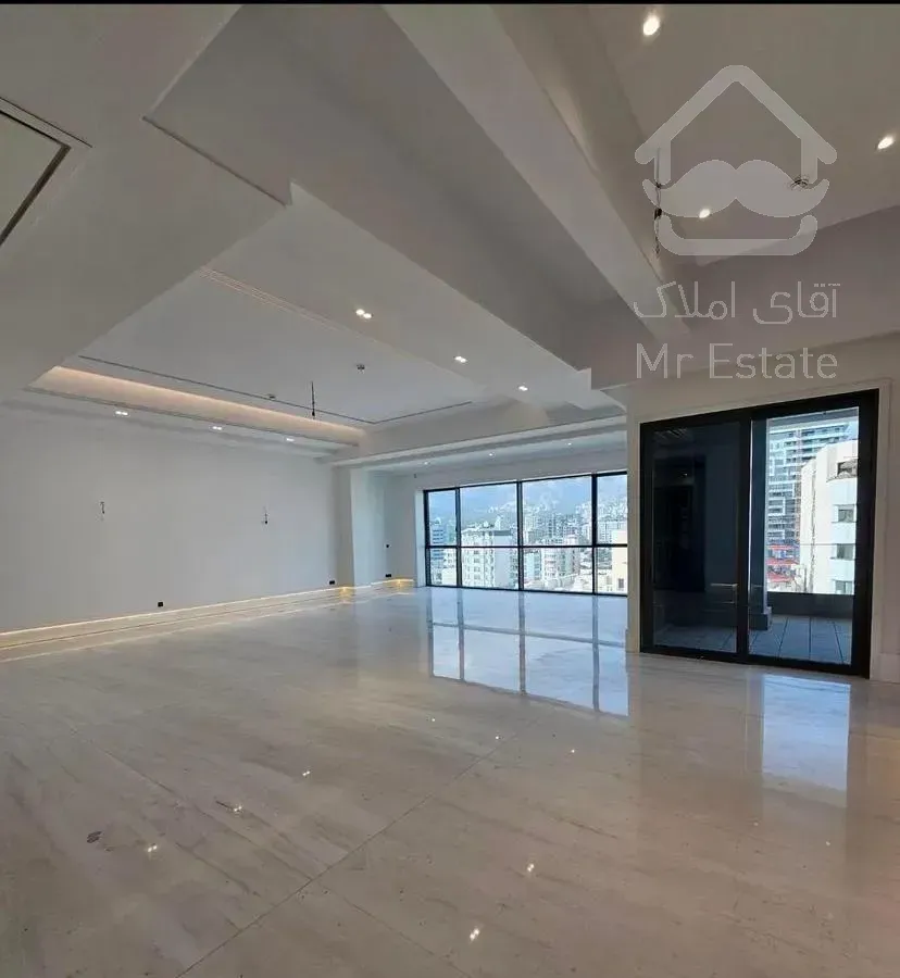 فروش پنت هاوس ۳۶۶ متری ۴پارکینگ در ولنجک