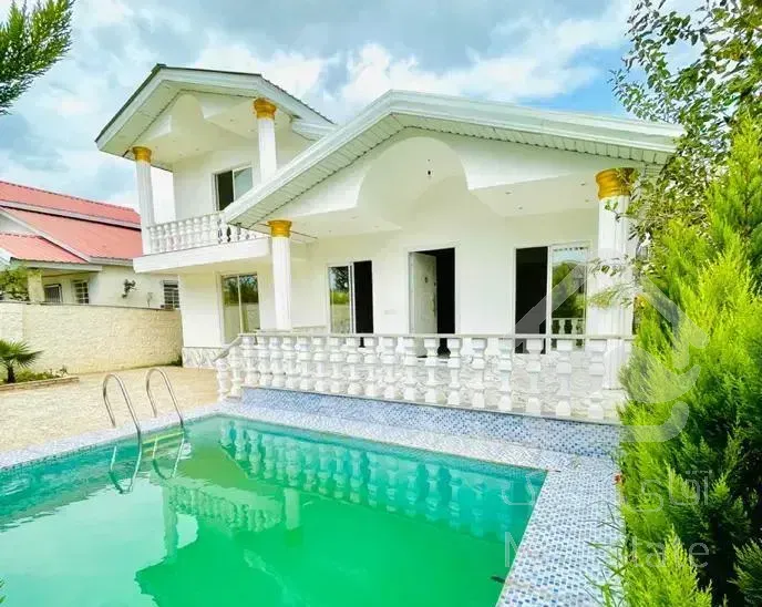 ویلااستخردار۳خوابه ۲۸۰متری مسیرجنگلی آمل ب نور