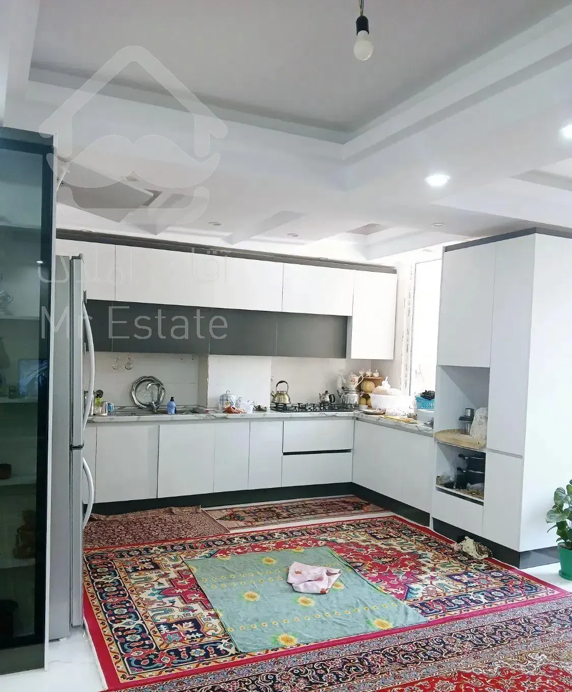 آپارتمان ۱۳۶ متر ۳ خواب نو ساز فول امکانات در زمزم