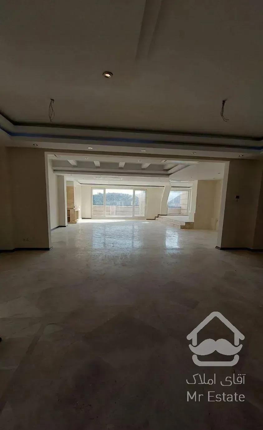 آپارتمان ۳۶۰ متر ۳ خواب