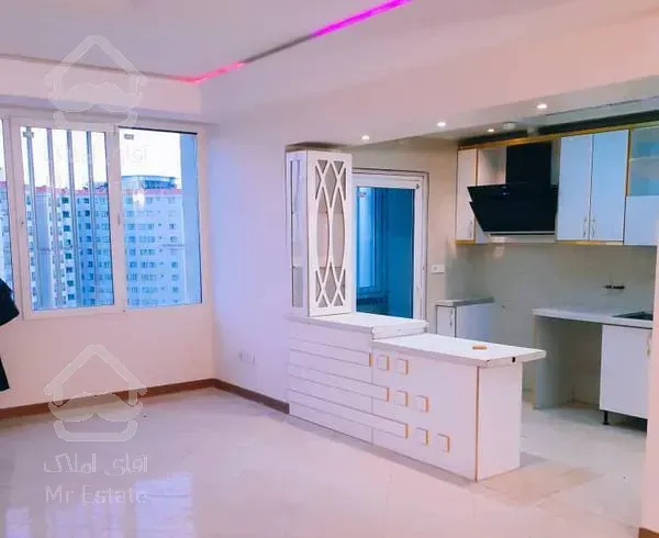 ۱۰۷ متری طبقات بالایی/ویو  جنگل و دریاچه چیتگر