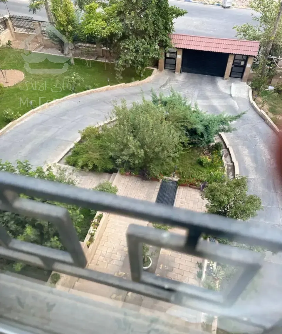 رهن آپارتمان ۱۱۵ متری ۲ خوابه در فاز ۲ نخلستان