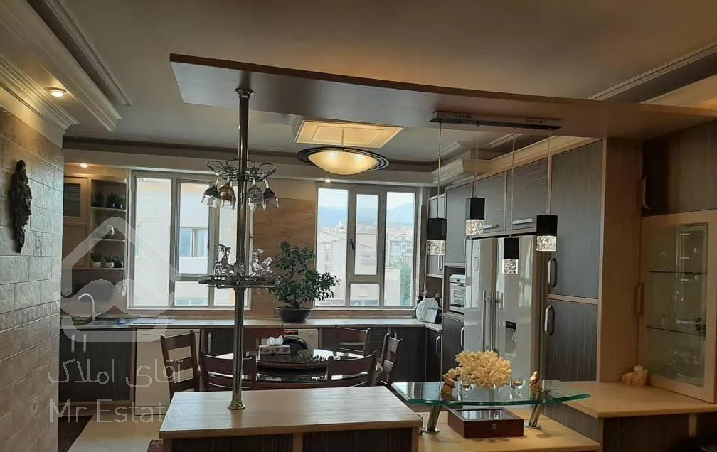 ۱۰۰متر ۲خواب فول طبقه آخر