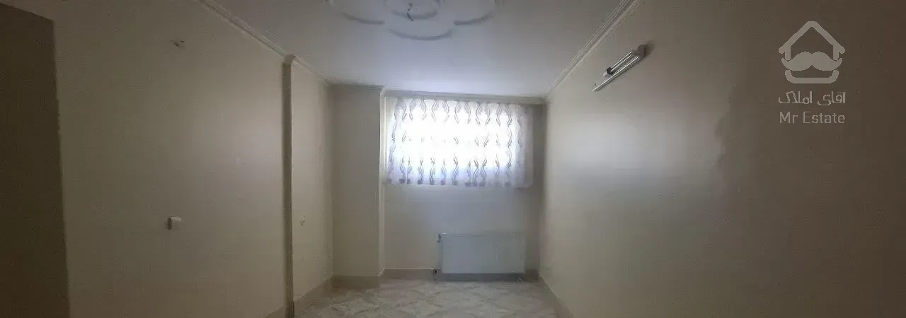 فروش آپارتمان ۱۹۰ متری ۳ خوابه طبقه ۲ در آبشار