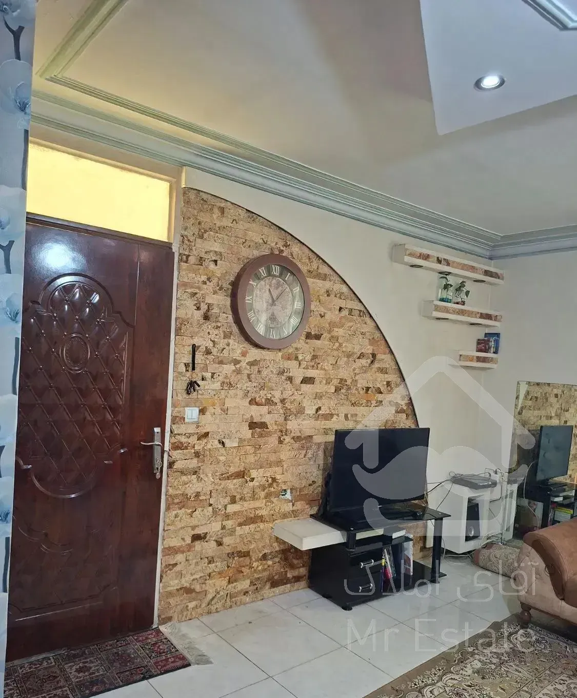 واحد 65 متری