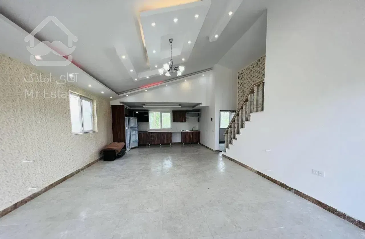 ویلا نیم پیلوت ۲۵۰ متری منطقه برند