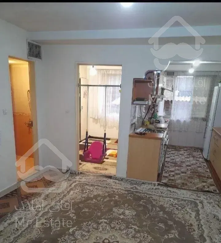 ۴۹متر خوش نقشه/نواب/مترو/پارکینگ دارمجرد/خانواده