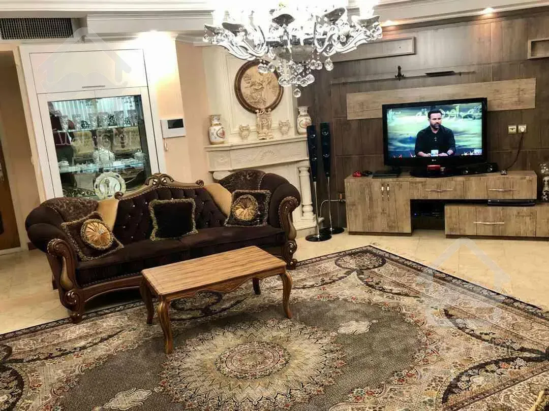 اپارتمان ۲۴۰متری فردوس شرق