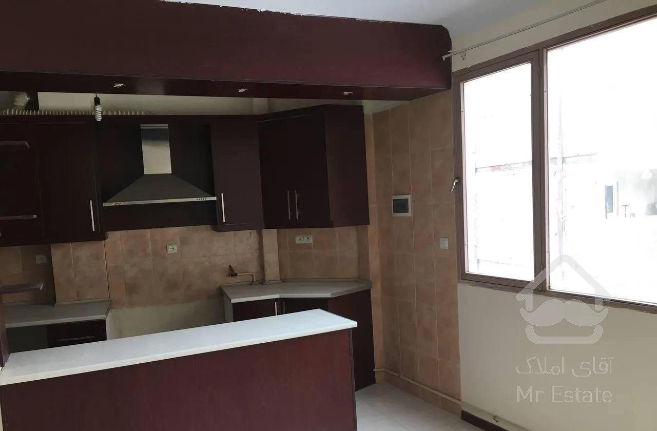 آپارتمان ۸۲ متری دو خوابه امامزاده قاسم