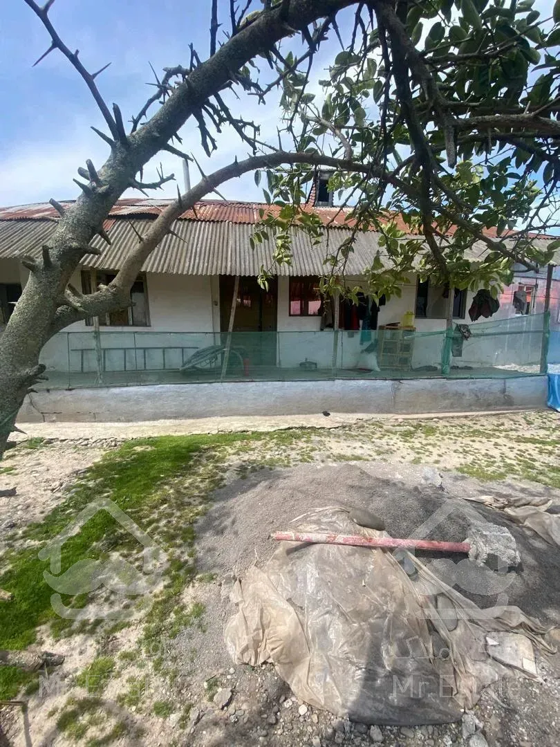 فروش1100متر خانه و محوطه و شالی در ازراف شهر کوچصفهان