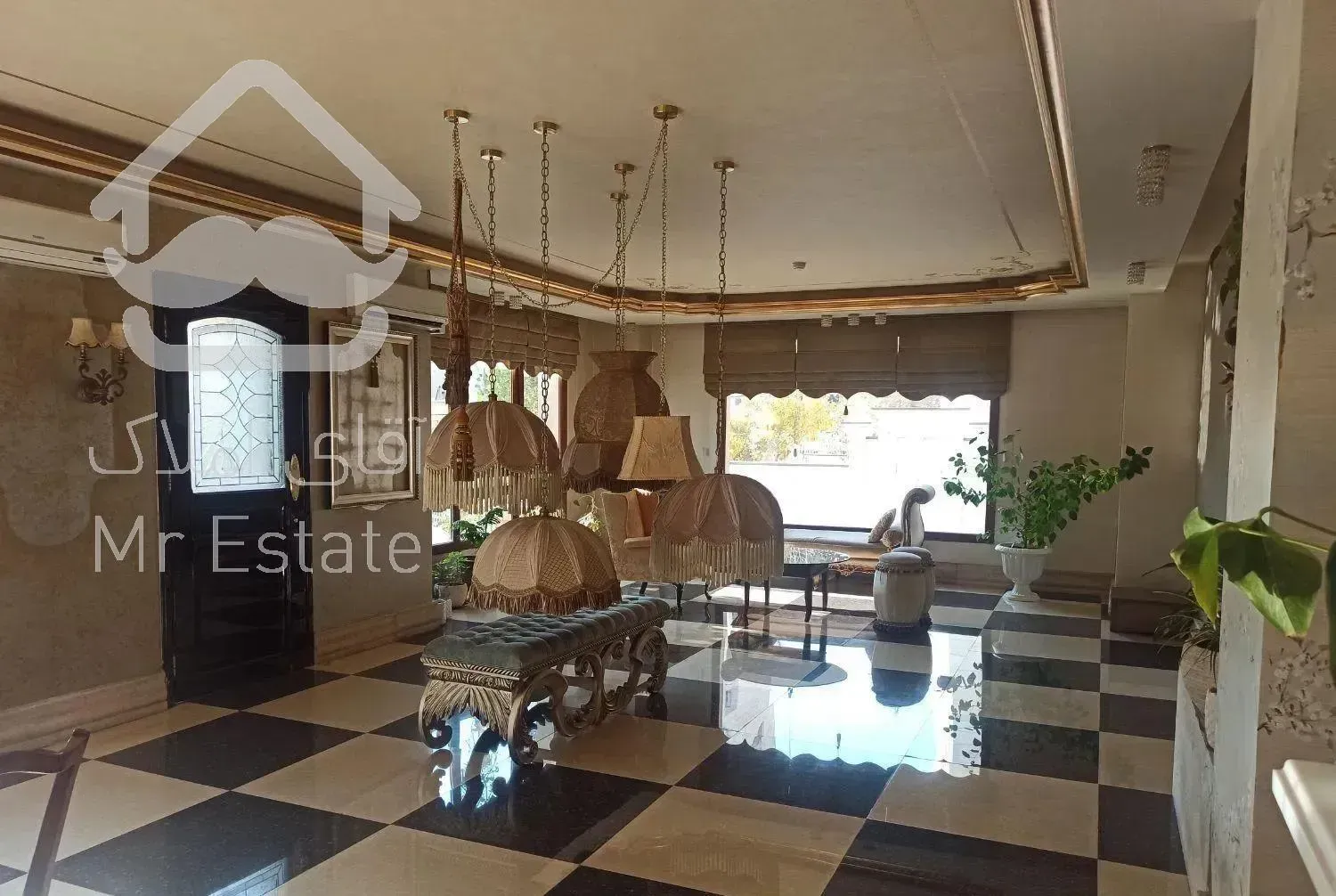 150متر برج باغ حتی مجرد صاحبقرانیه