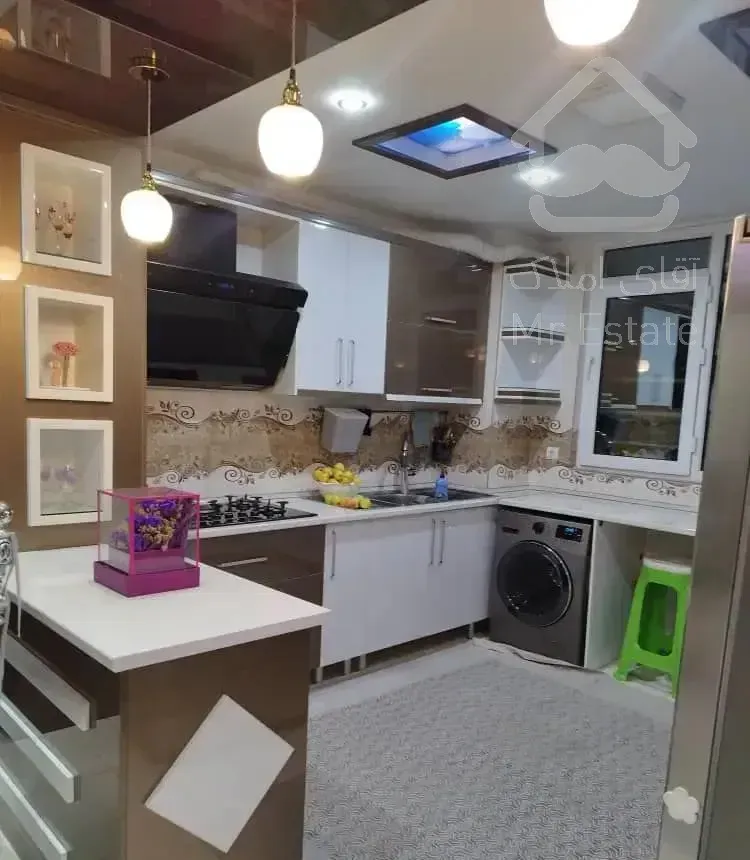 اپارتمان ۸۰ متر اسانسور  وپارکینگ وانباری