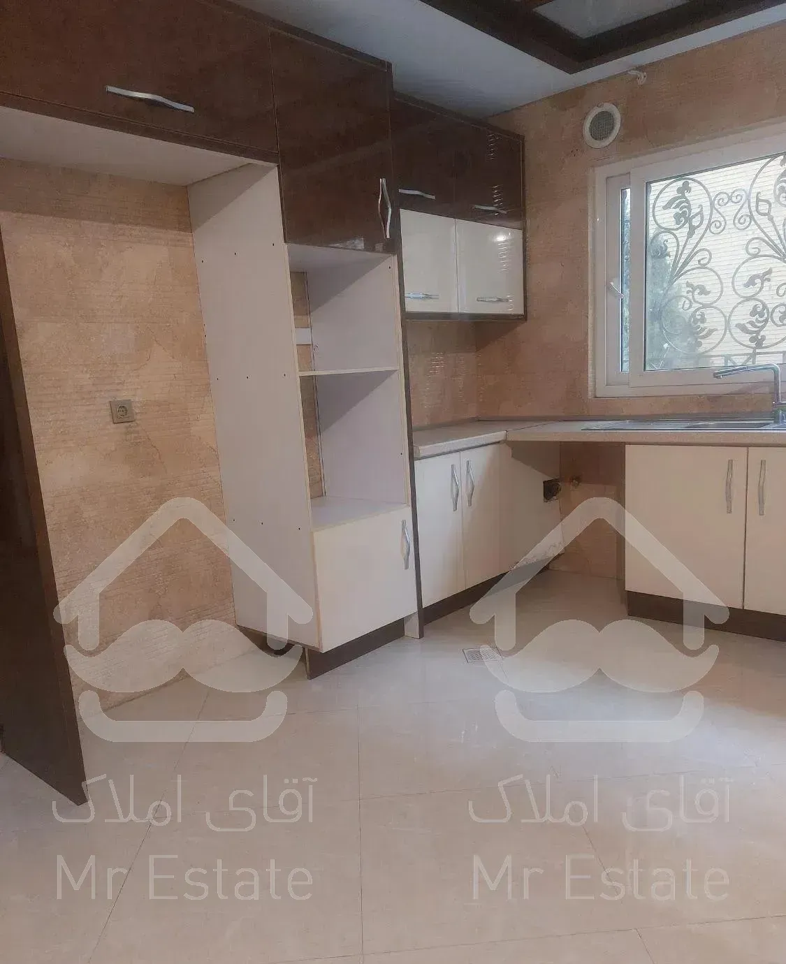 آپارتمان ۱۳۵متر سه خواب چیذر