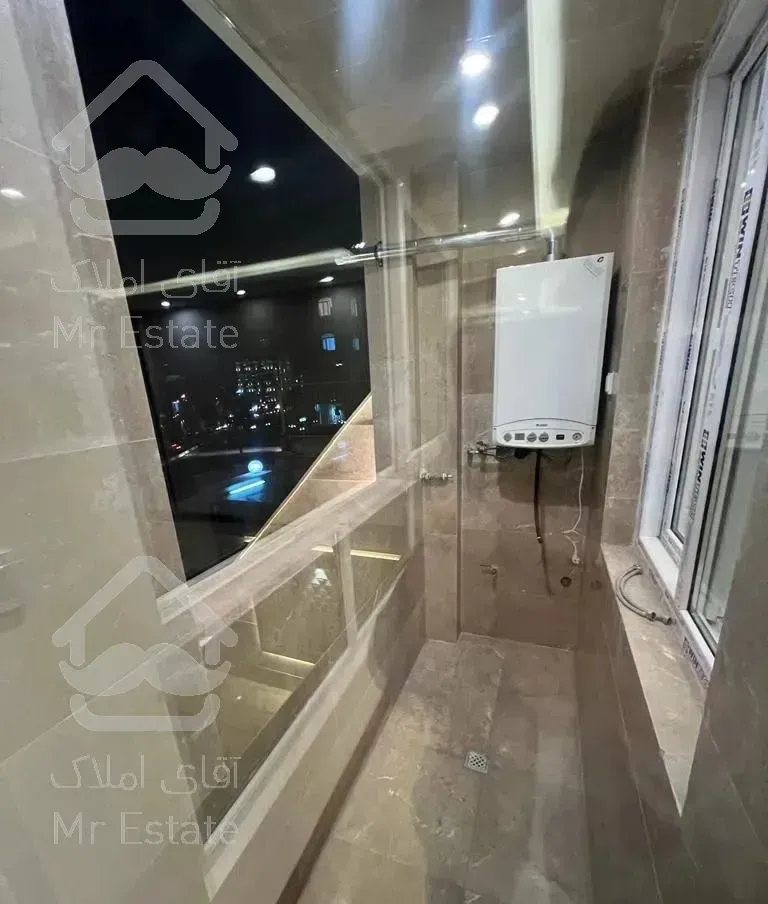 ۶۲متر/ فول امکانات با بالکن/سالن پرده خور َ/کن