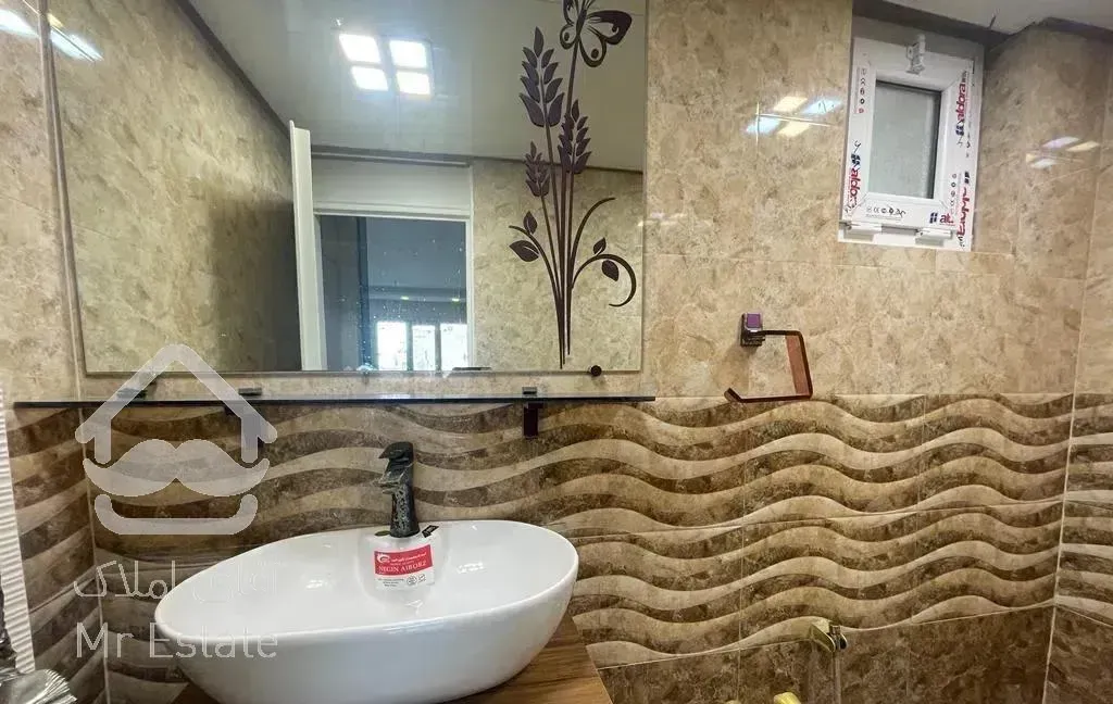 سهروردی،97متر،2 خواب ، خارج طرح ترافیک