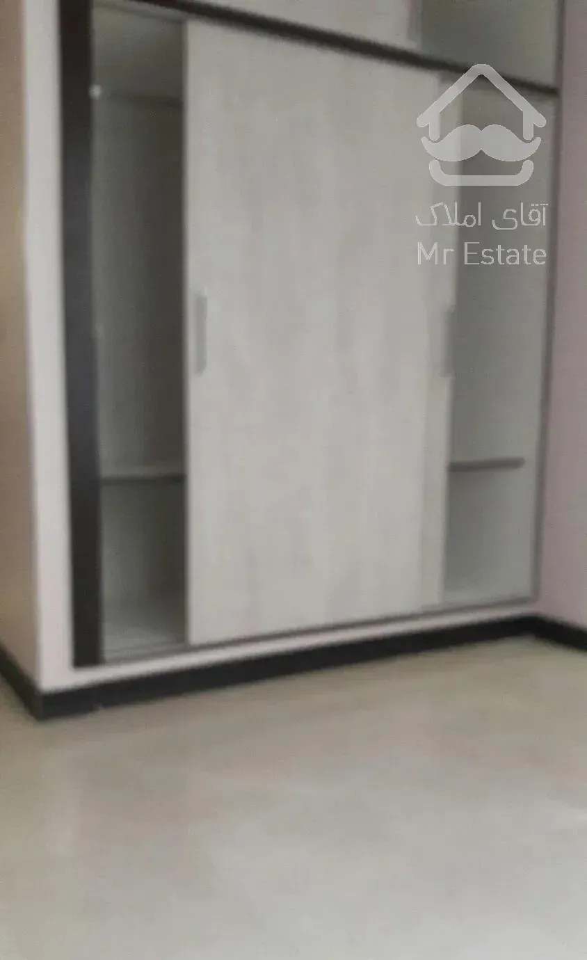 آپارتمان۱۰۵ متر ۲خوابه (حصاری)۵ساله