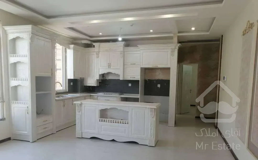 آپارتمان95متری/دو نبش/سند آماده/اکبری