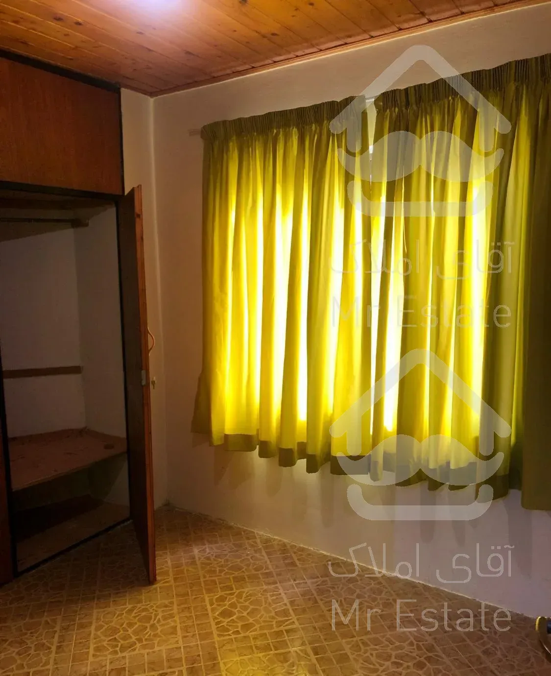 ۹۲ متر واحد آپارتمانی واقع در خیابان کشاورز، نور