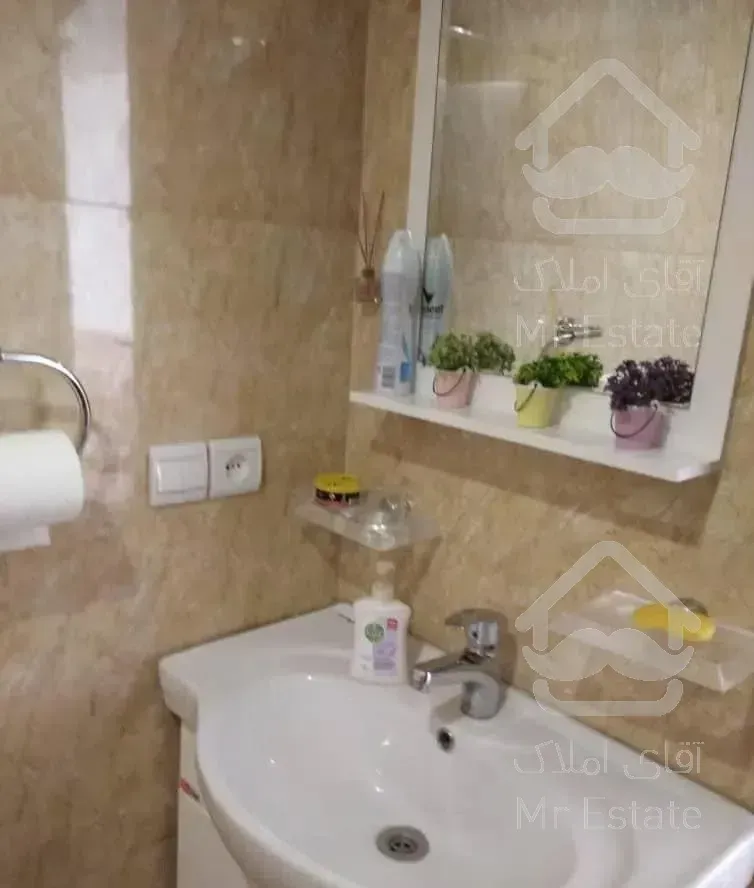 82 متر / کمالی * سالن پرده خور / سرمایه گذاری