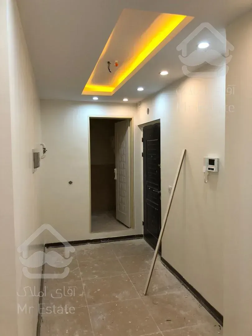 فروش آپارتمان ۹۵ متری دو خوابه خوش نقشه نورگیر