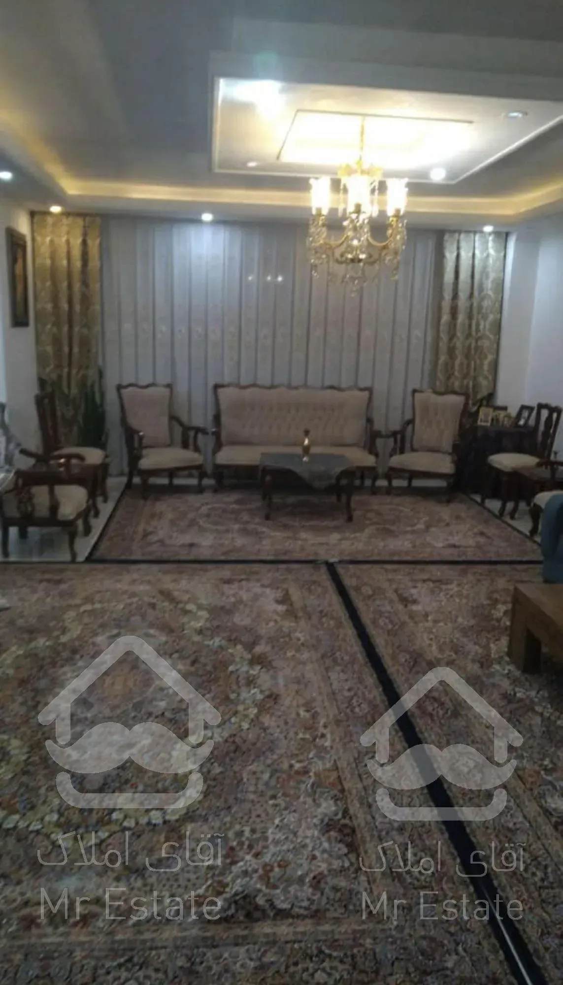 فروش ۴ طبقه ی ۱۲۵ متری / گذر ۱۲ / دهکده المپیک / شهرک چشمه