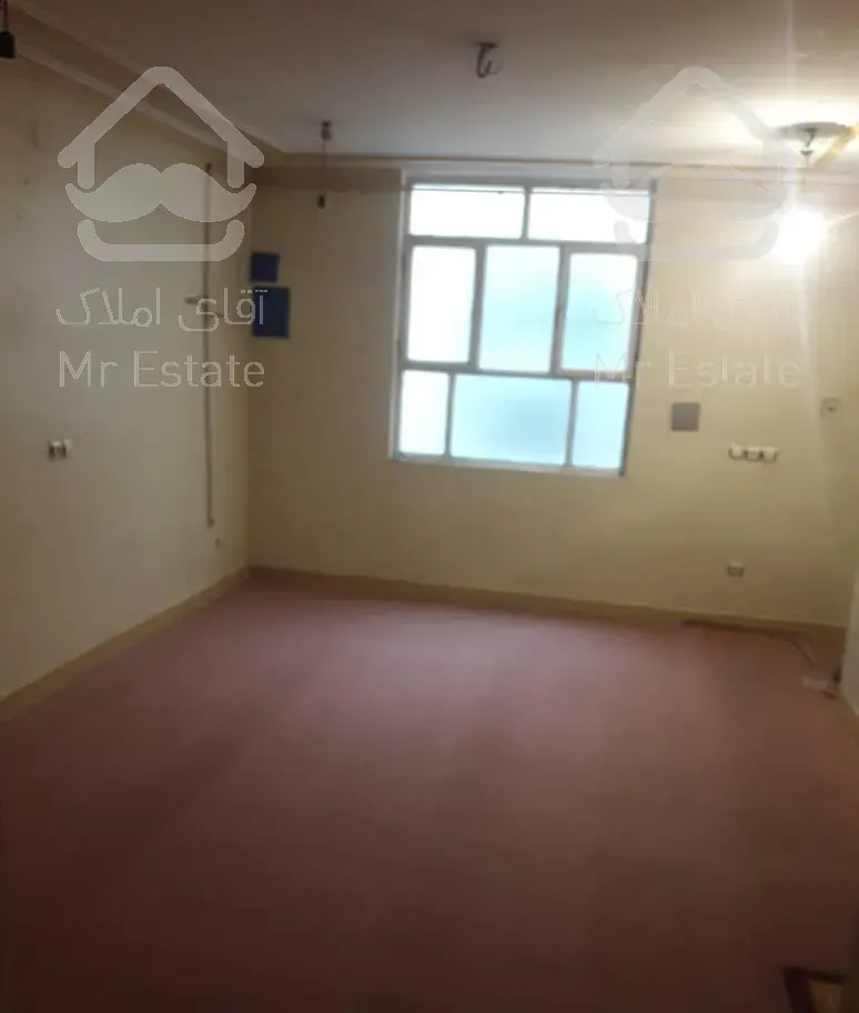 آپارتمان وامدار  200میلیون  خیابان گلشن