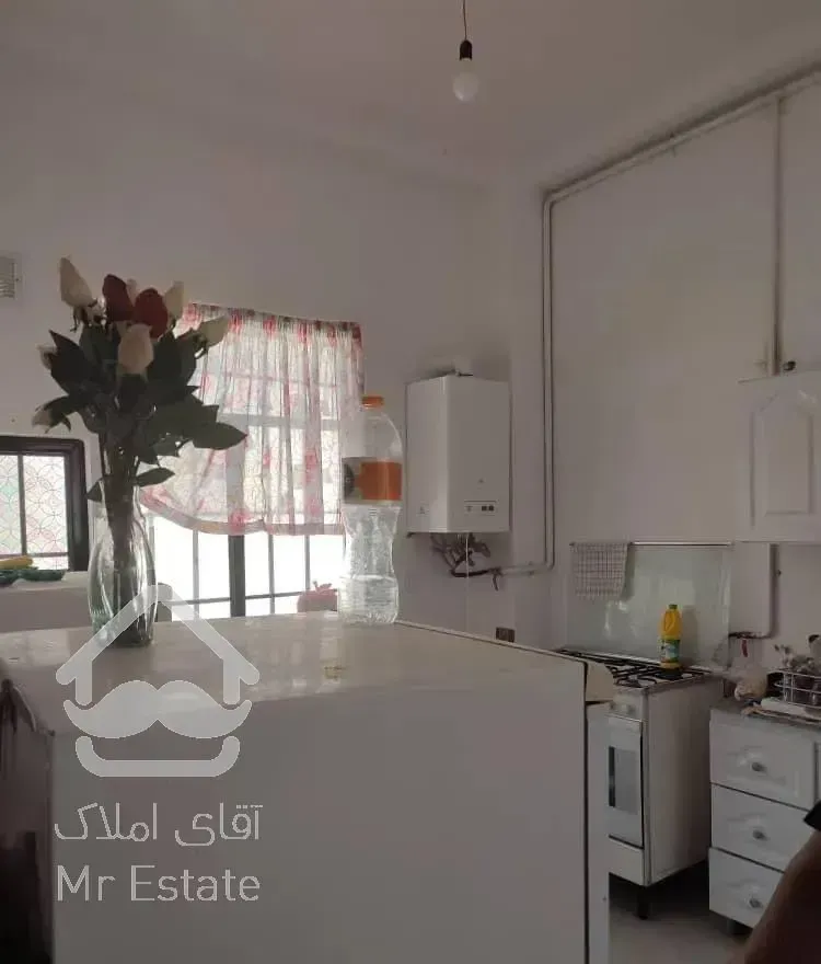 باغچه با ۶۵ متر بنا گیلاوند