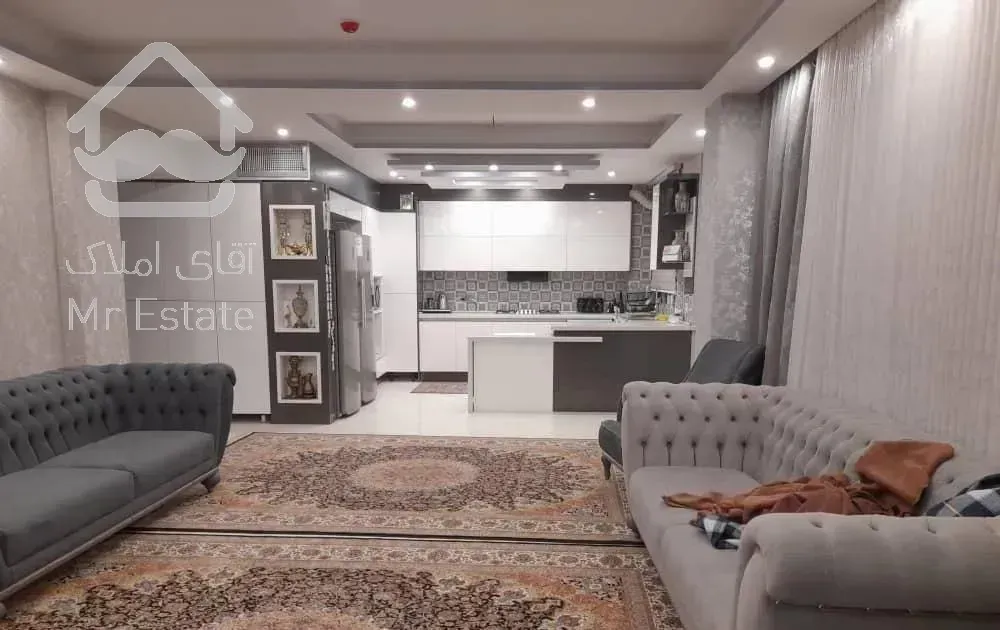 102متر فول امکانات/خیابان زارع اوستا