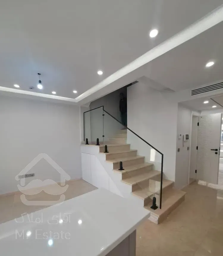 ۱۴۵متر کاشانک دوبلکس مدرن نوساز (حتی مجرد)